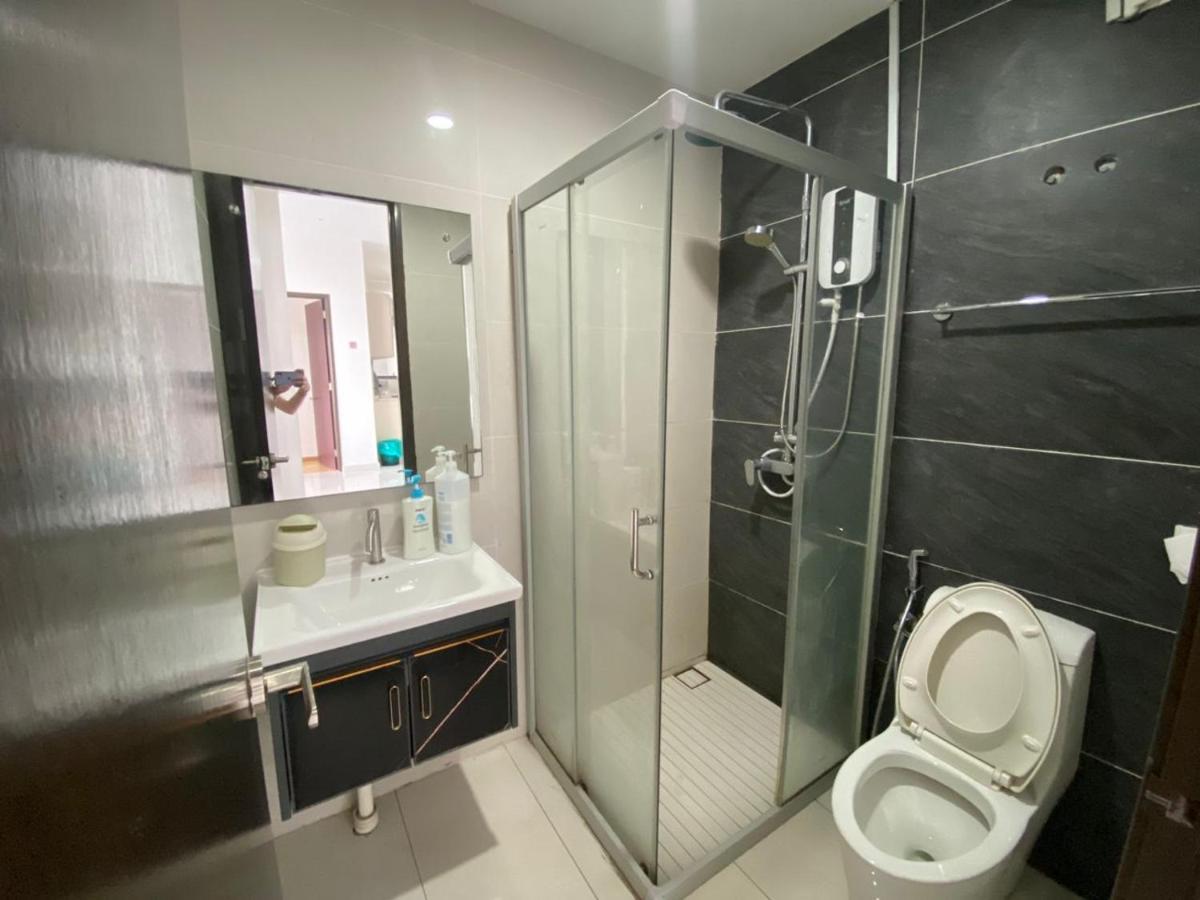 Johor Bahru, Danga Bay, Seaview Condo, Beletime Luaran gambar